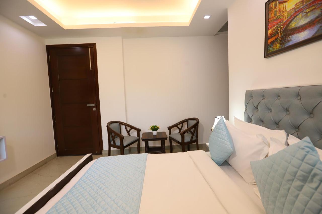 Hotel Nature View Green Park Metro Couple Friendly 뉴델리 외부 사진