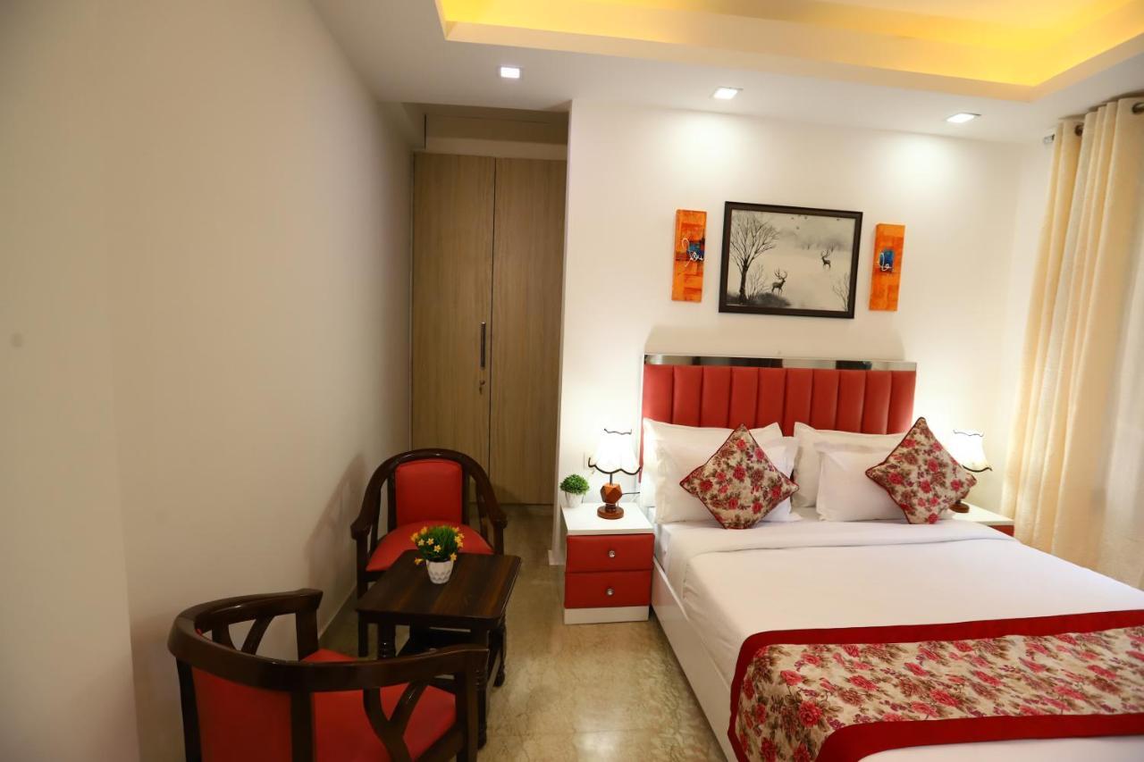 Hotel Nature View Green Park Metro Couple Friendly 뉴델리 외부 사진