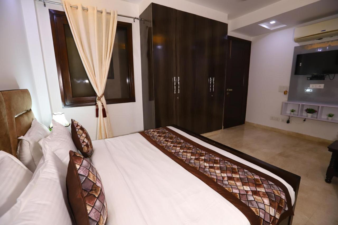 Hotel Nature View Green Park Metro Couple Friendly 뉴델리 외부 사진