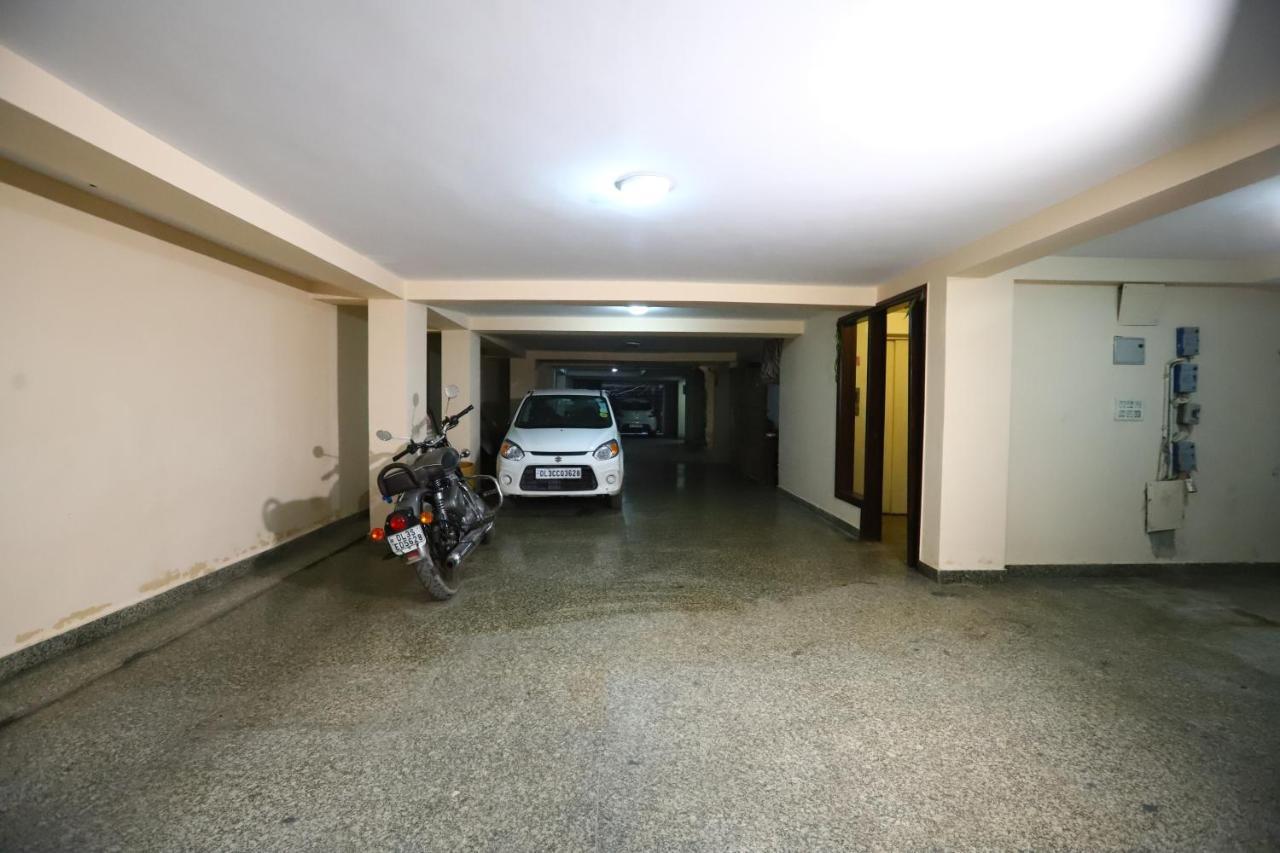 Hotel Nature View Green Park Metro Couple Friendly 뉴델리 외부 사진