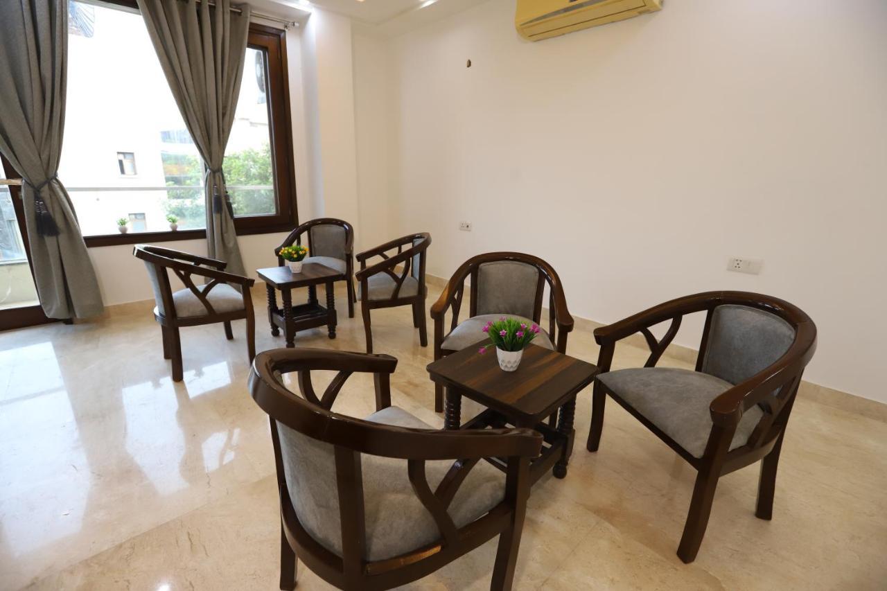 Hotel Nature View Green Park Metro Couple Friendly 뉴델리 외부 사진