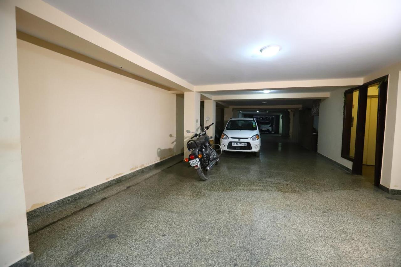 Hotel Nature View Green Park Metro Couple Friendly 뉴델리 외부 사진